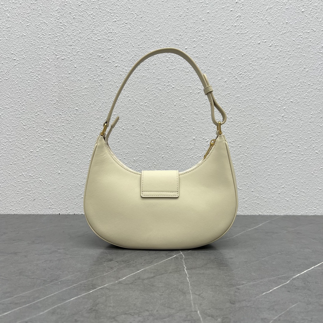 Celine Medium Ava Triomphe Bag In Smooth Calfskin Shoulder Bag Cream 114493